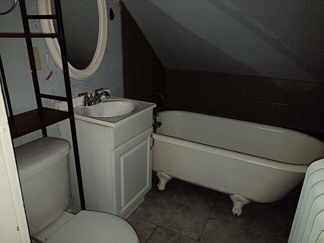 Foto del edificio - 2254 N 67th St