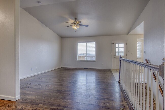 Foto del edificio - Beautifully updated home in Fountain Valle...