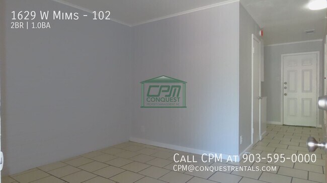 Building Photo - 1629 W Mims St