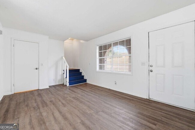 Foto del edificio - 1073 Laurel Ln NW