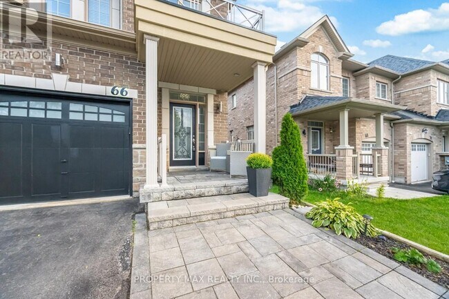 Building Photo - 66 Rimrock Cres