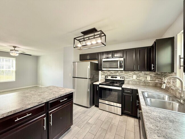 Foto del edificio - Charming 3BD, 1.5BA Clayton Home Near Shopping and Dining with Modern Updates