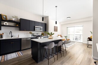 Interior Photo - Noble