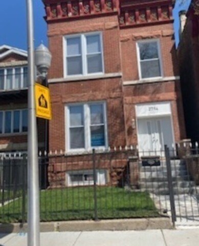 Foto del edificio - 2714 W Polk St