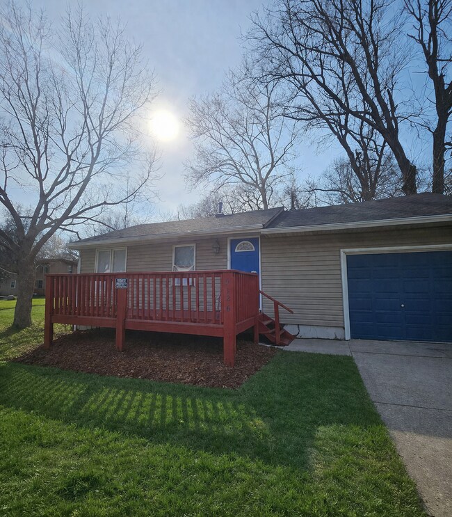 Building Photo - 5126 Booth Ave