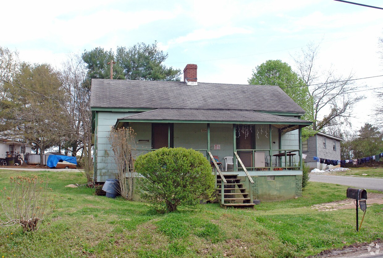 Foto principal - 106 4th St