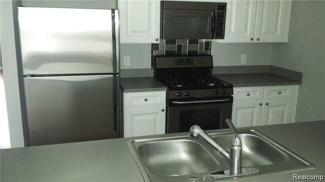 Foto del edificio - 2088 Arcadia Dr