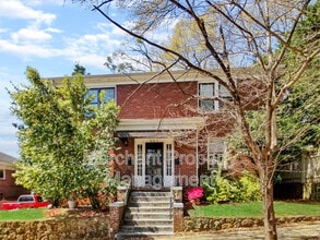 Building Photo - 607 Townes St