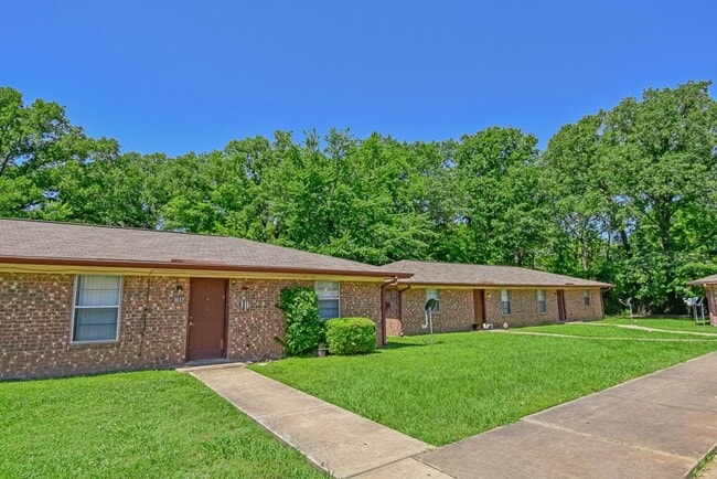 Foto del edificio - 331 N Longview St