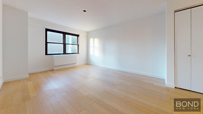 Foto del edificio - 222 E 39th St