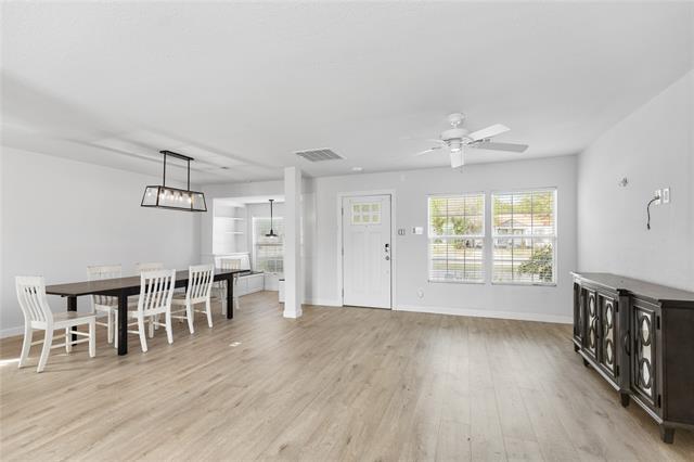 Foto del edificio - 5625 Birchman Ave