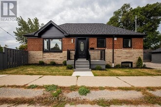 Building Photo - 291 Glebemount Ave