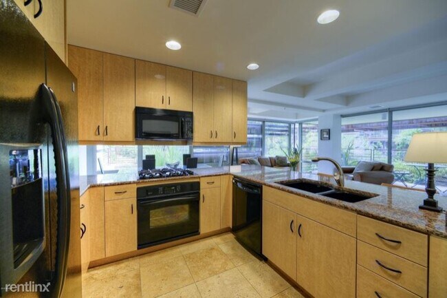 Foto del edificio - 7141 E Rancho Vista Dr