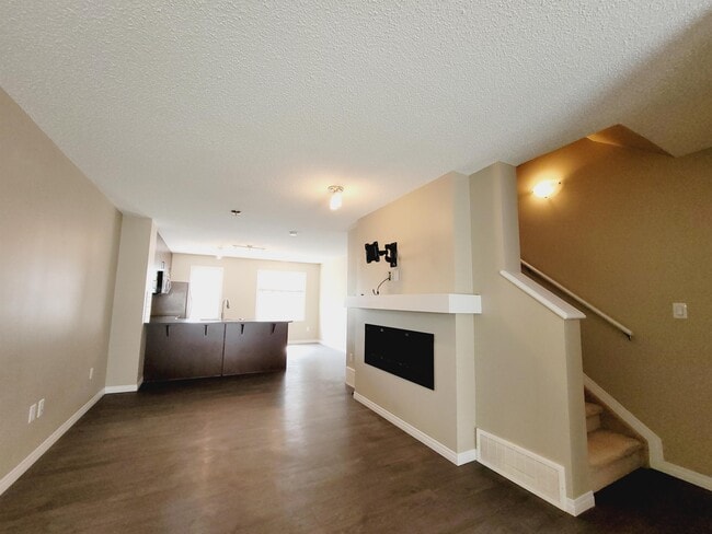 Building Photo - 9151 Shaw Way SW