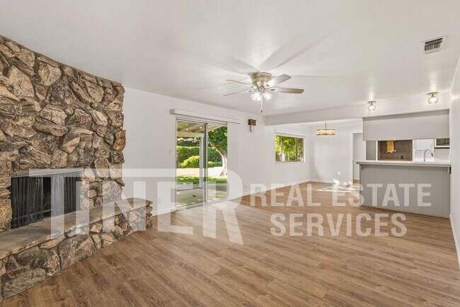 Foto del edificio - 5100 Turnsberry Ct