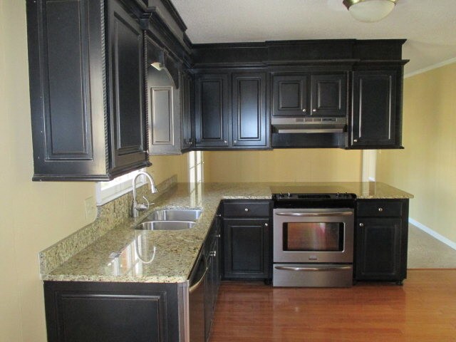 Building Photo - 2487 Drexel Dr