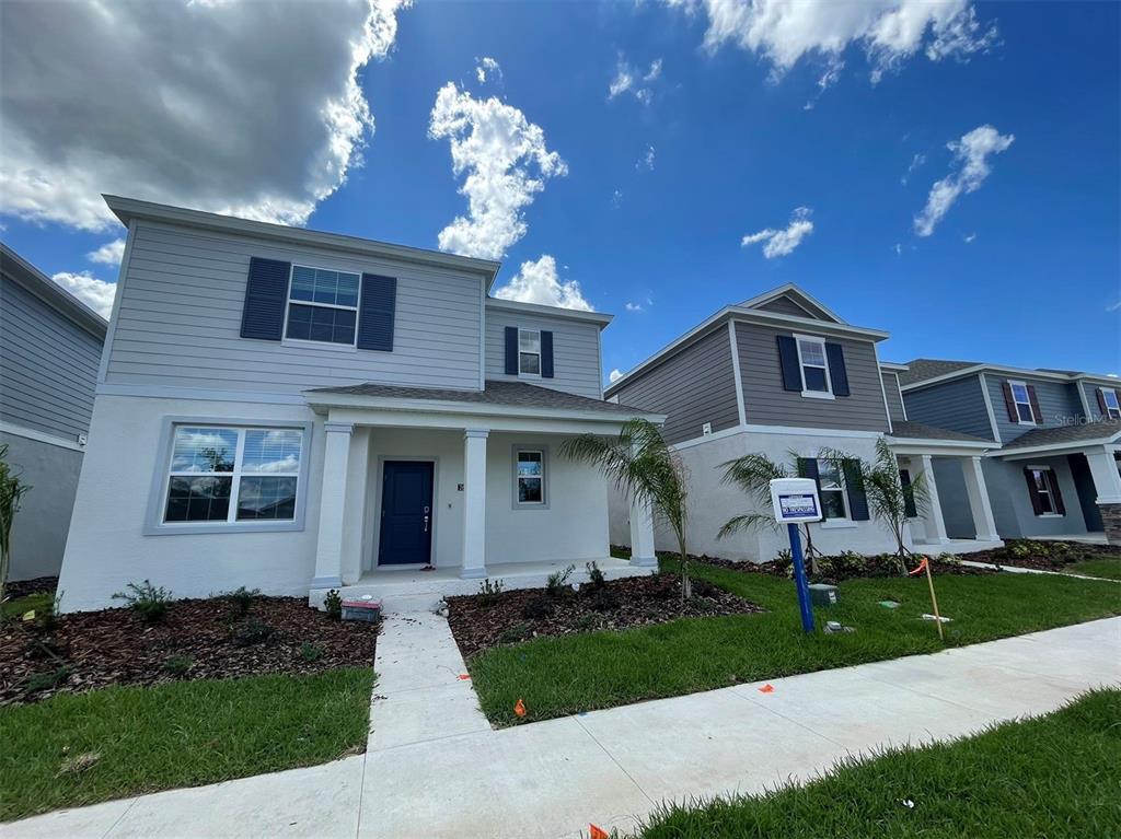 Foto principal - 2885 Fitness St