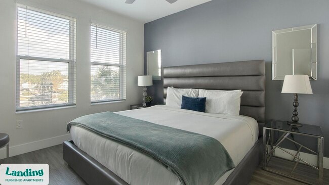 Building Photo - 4950 W Prescott St