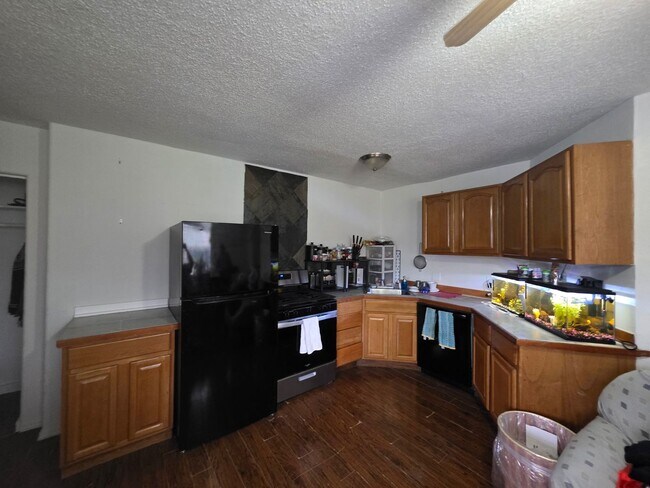 Foto del edificio - KENAI APARTMENT