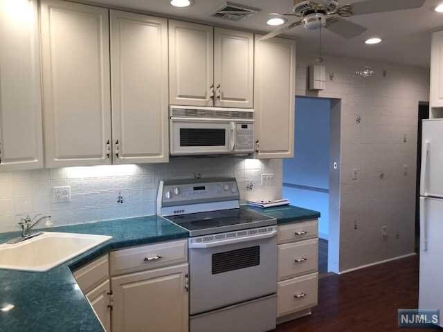 Foto del edificio - 636 Wyckoff Ave