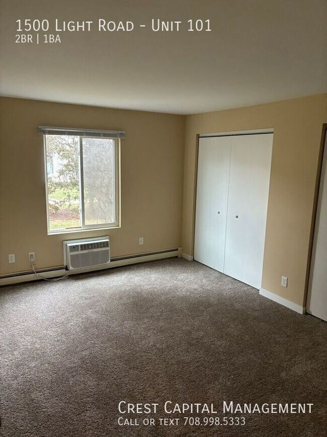 Foto del edificio - 1600 Light Road