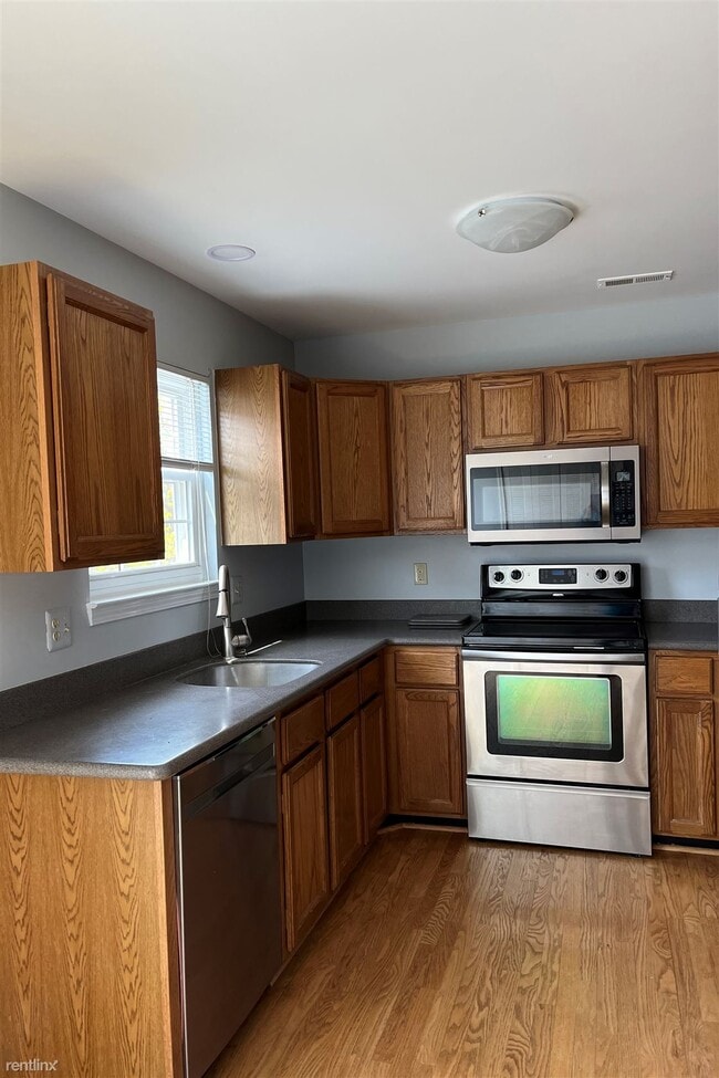 Building Photo - 2 br, 2 bath Condo - 1330 S Main St