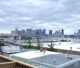 Building Photo - 300 Meridian St