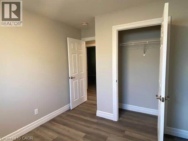 Building Photo - 38 Silver Aspen Crescent