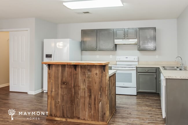 Foto del edificio - 157 Jesse Layne Dr