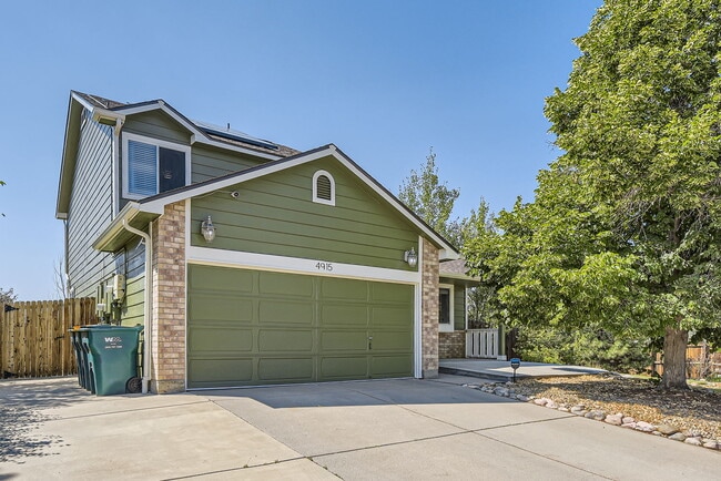 Photo - 4915 S Flanders Ct House