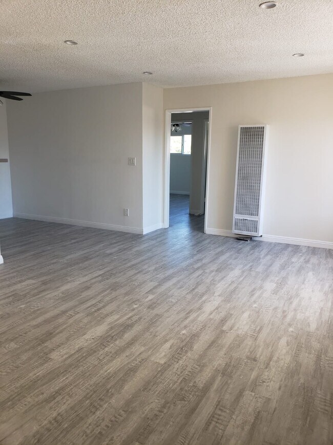 Building Photo - 2010 Hauser Blvd