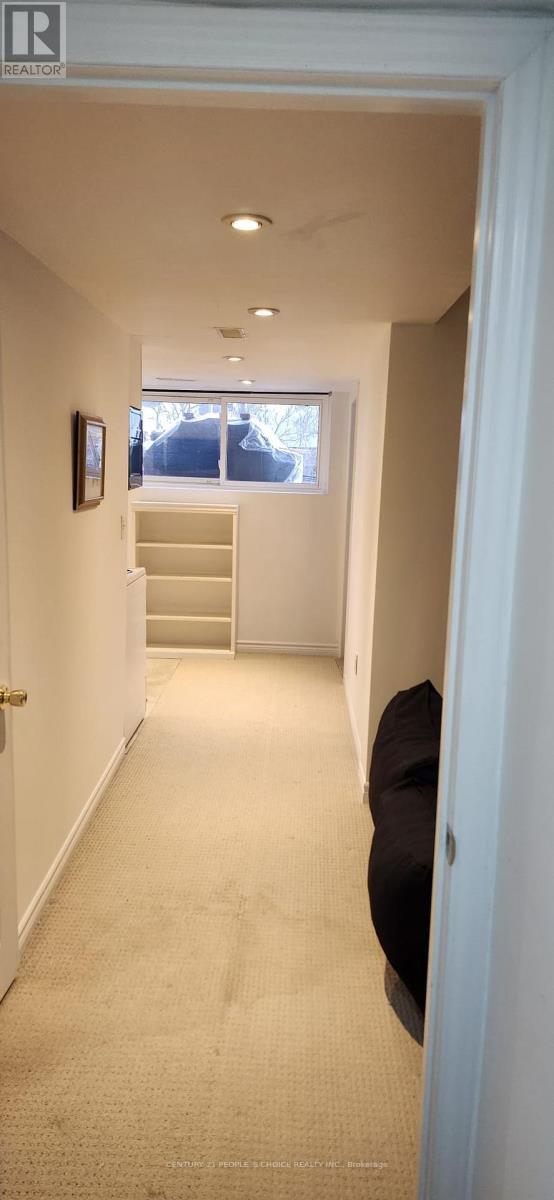 Building Photo - 6080 Featherhead Crescent