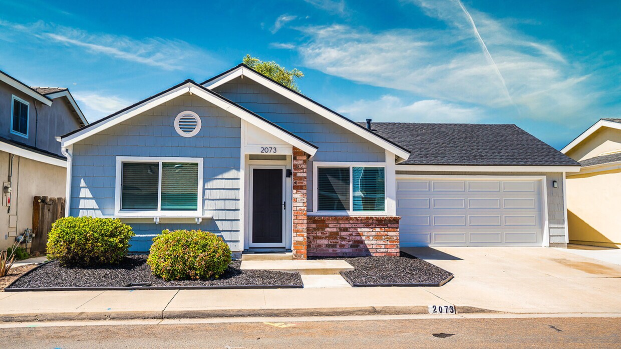 Foto principal - 2073 Waterbury