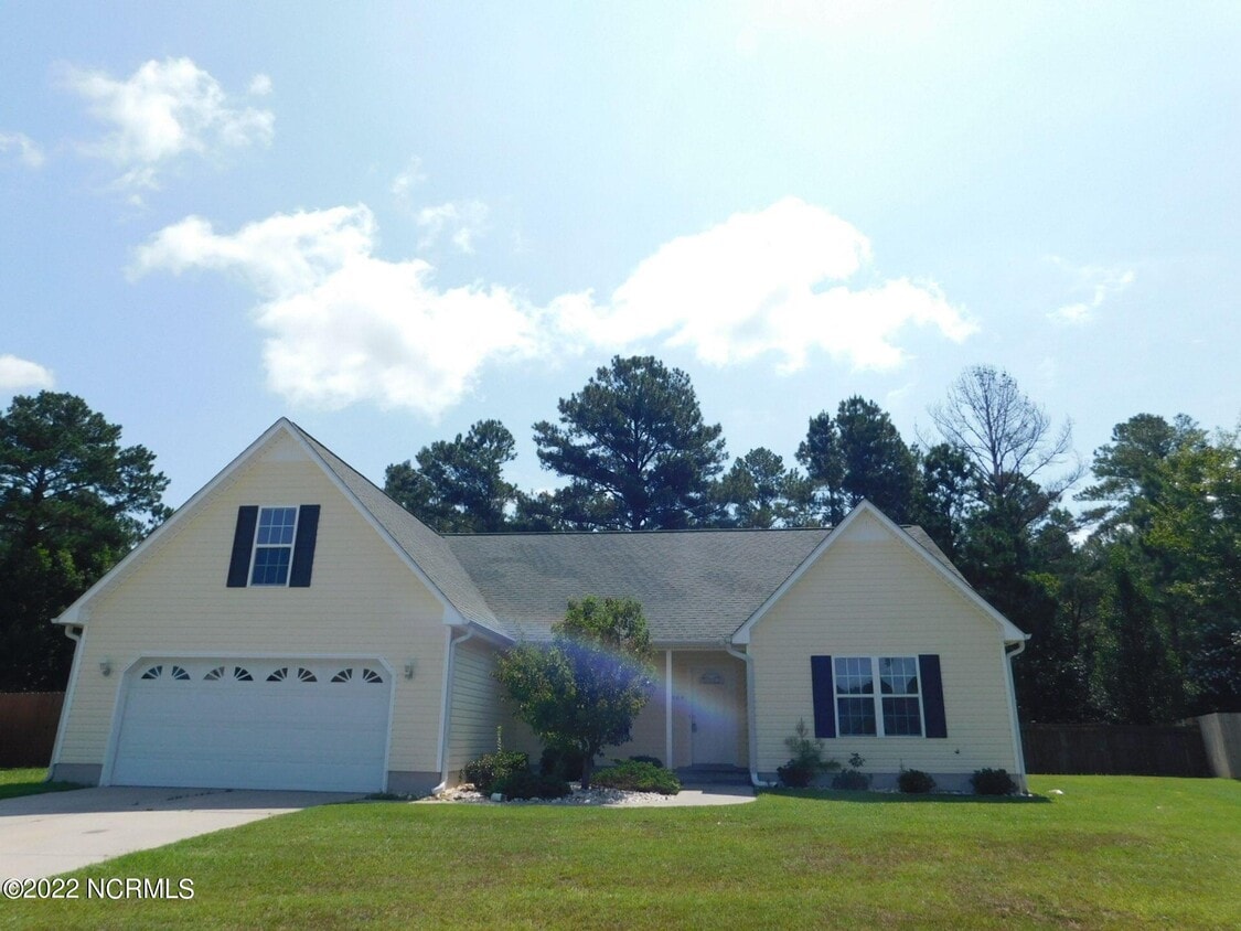 Primary Photo - 1504 Mesquite Ct