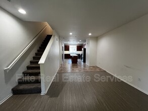 Building Photo - 1563 Hackberry Pl