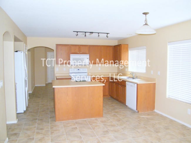 Building Photo - 3Bed/2 Bath Cul-de-sac home in Windmill Village