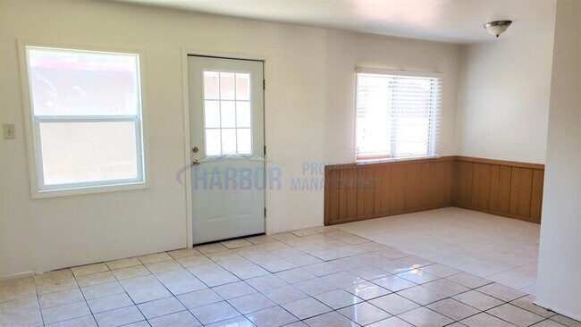 Foto del edificio - 634 W Redondo Beach Blvd