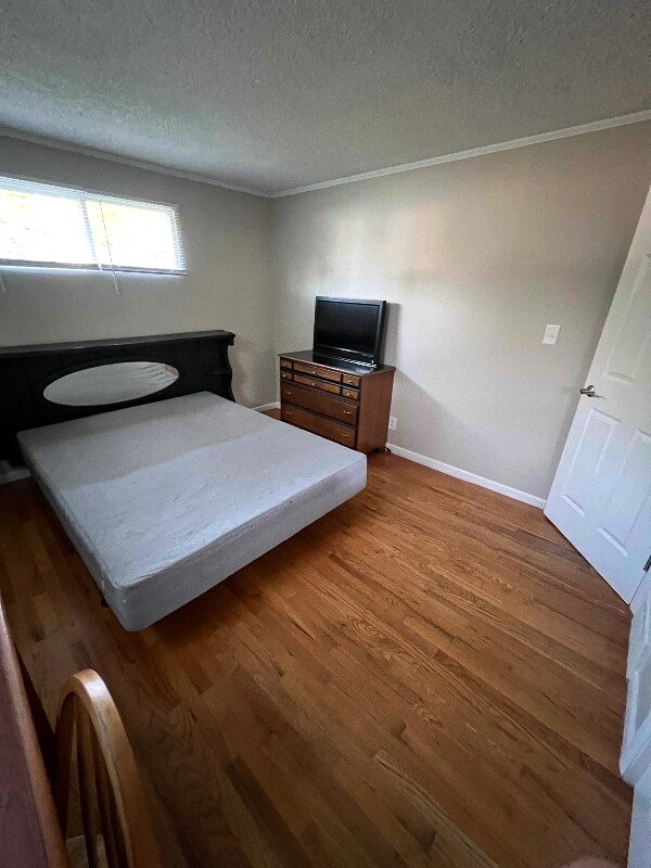 Foto del edificio - 240 Greenaway Dr