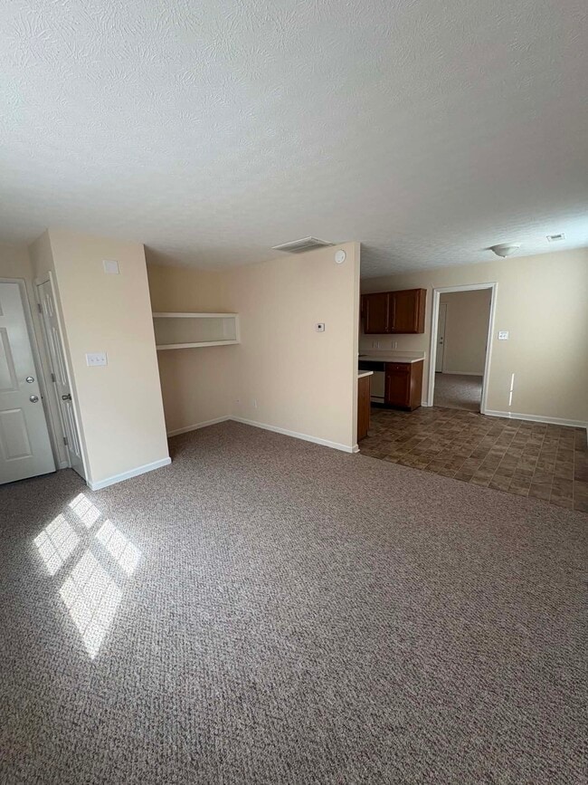 Building Photo - 1611 Flanigan Ct