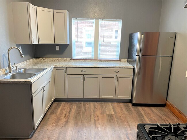 New Kitchen/New Appliances - 2745 N 54th St