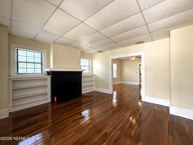 Foto del edificio - 2622 College St