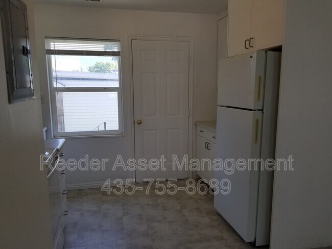 Building Photo - 1587 W 12800 S
