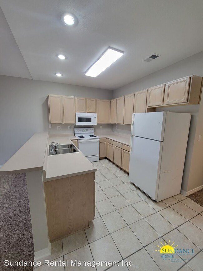 Foto del edificio - 2 br, 2.5 bath House - 108 Don Bishop Road...