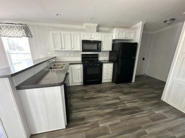 Foto del edificio - 1591 Semon Dr