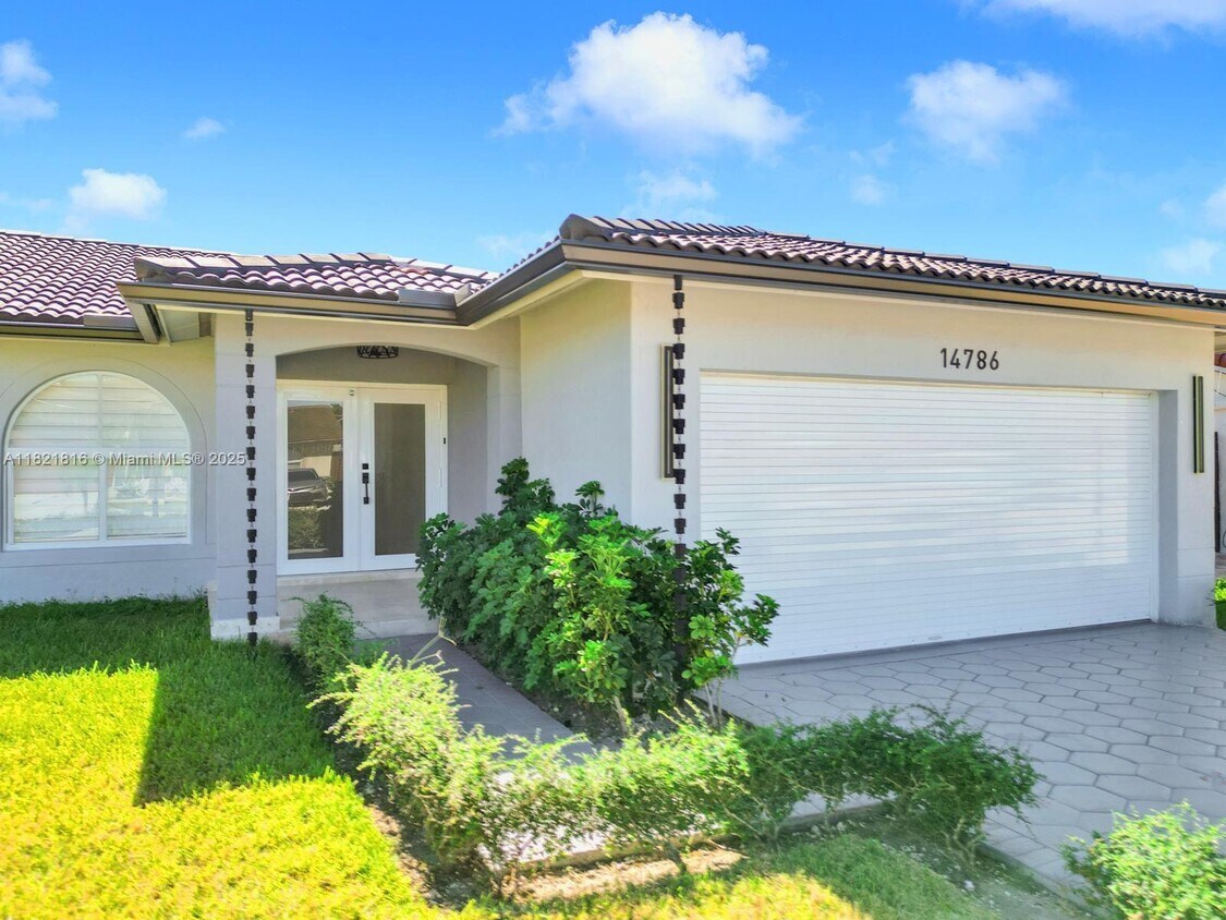 Foto principal - 14786 SW 174th St