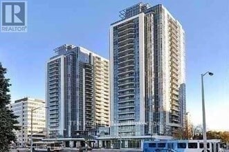 Building Photo - 5793 Yonge St