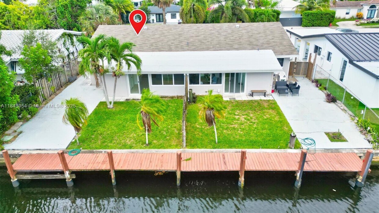 Foto principal - 1001 SW 12th Ct