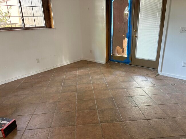 Foto del edificio - 132 Gray Cir