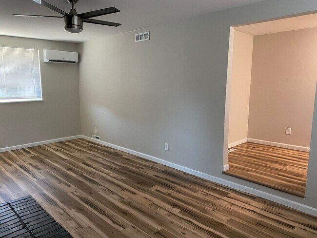 Building Photo - Spacious Single-Story Living with Modern Comforts and Outdoor Appeal