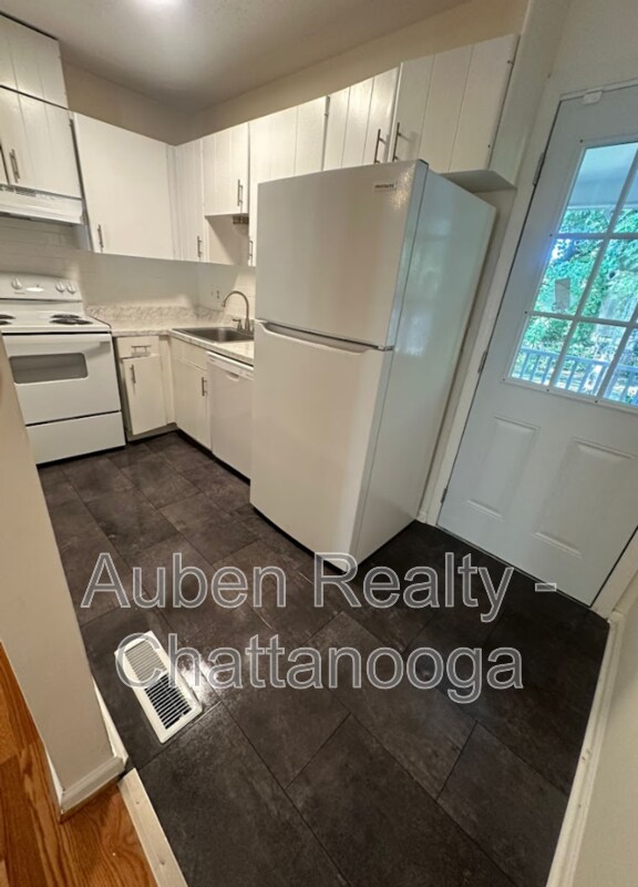 Foto del edificio - 3930 Bowman Ln